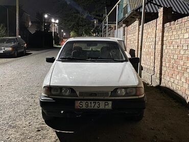 опель внедорожник: Ford Sierra: 1991 г., 1.6 л, Механика, Бензин, Хэтчбэк