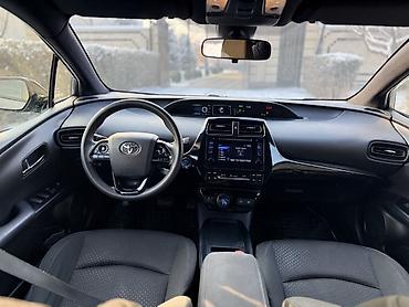 Toyota: Toyota Prius: 2019 г., 1.8 л, Автомат, Гибрид, Хэтчбэк — 9