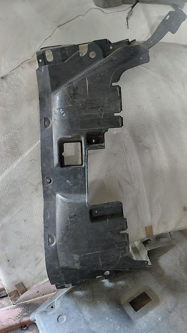 одиссей молдинг: Защита днища Honda, 2002 г., Б/у, Оригинал — 2