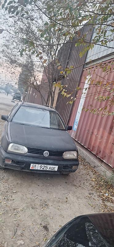 лабавой голф 3: Volkswagen Golf: 1993 г., 1.6 л, Механика, Бензин, Хэтчбэк — 10