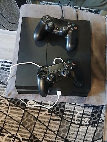 qled tv: PlayStation 4 (PS4) oyun konsolu dəsti - Model: PS4 (şəkillərdə — 3