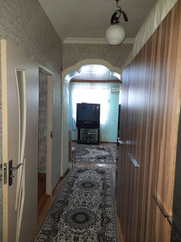 Uzunmüddətli kirayə mənzillər: 3-otaqlı mənzil kirayə verilir, 28 May m., 90 m² Her bir şeraiti var — 5