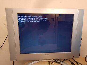Desktop računari i radne stanice: Stari,retro IBM kompjuter,desktop racunar NetVista Nepoznato stanje — 11