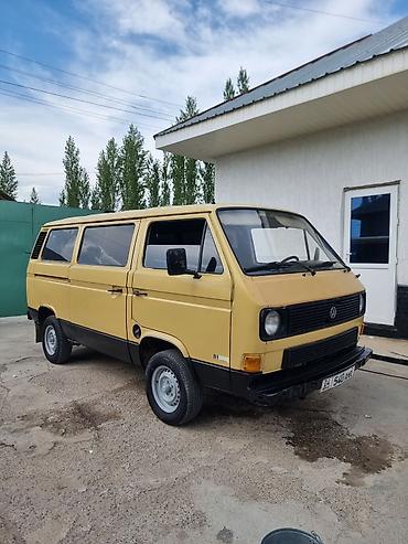 Volkswagen Transporter: 1985 г., Фургон