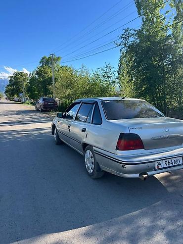 Daewoo Nexia: 2007 г., Механика, Седан — 2
