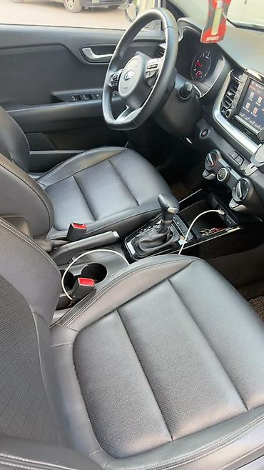 kia stonic цена: Kia Stonic: 2018 г., 1.6 л, Автомат, Дизель, Кроссовер — 7
