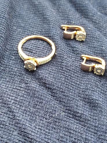 Zərgərlik dəstləri: Dəstə daxildir: Üzük, Sırğa, Sarı qızıl, 585 Əyar — 7