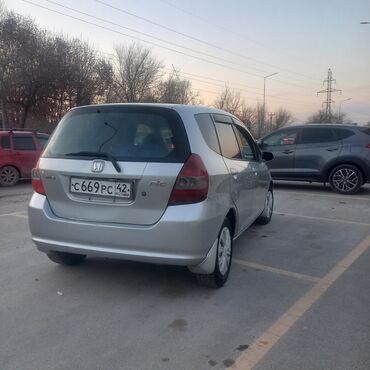 Honda: Honda Fit: 2002 г., 1.3 л, Автомат, Бензин, Хэтчбэк