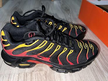 nike tn papuce: NIKE TN Air Max Plus Black Gold Red br.41 cm 26 NOVO
DM — 9