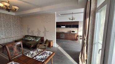 Uzunmüddətli kirayə mənzillər: Neftcilər metrosu Nazlı sarayın yanınında mənzil kirayə verilir — 8