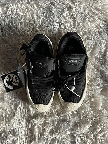 раф симонс: Мужские кроссовки, 36.5, 37, 37.5, Adidas, Новый, цвет - Черный — 1