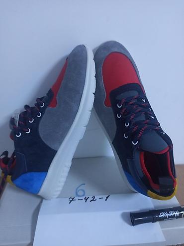 Кроссовки и спортивная обувь: Распродажа остатков очень удобных в ношении ботасов из натуральной — 2