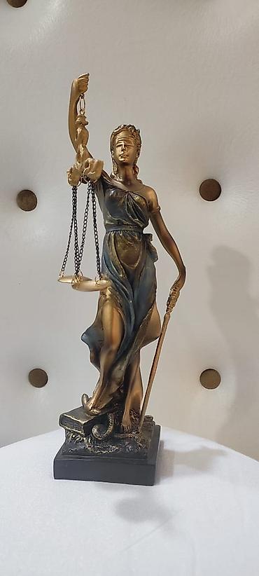 İncəsənət və kolleksiyalar: Femida hündurluyu 19 ve 27 sm.19 sm 30 AZN. 27sm 40 âzn.catdirilma — 6