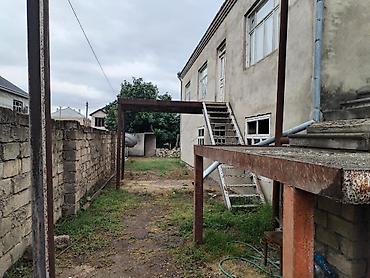 Həyət evləri və villaların satışı: 3 otaqlı, 300 kv. m, Kredit yoxdur, Təmirsiz — 10