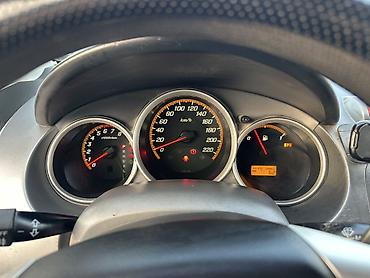 honda odyssey ra3: Honda Fit: 2006 г., 1.4 л, Автомат, Бензин, Хэтчбэк — 10