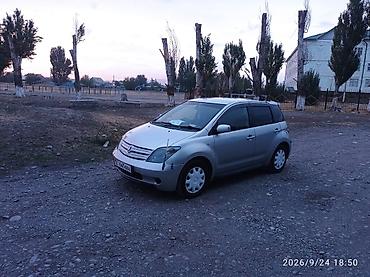 Scion: Toyota Ist: 2002 г., 1.3 л, Автомат, Газ, Хэтчбэк — 5