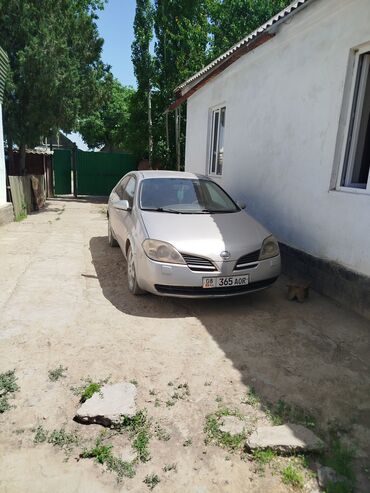 Nissan: Nissan Primera: 2004 г., 1.6 л, Механика, Бензин, Хэтчбэк