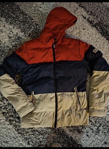 novogodišnje majice: Zimska muška jakna sa kapuljačom – trobojna - Model: puffer/parka — 1