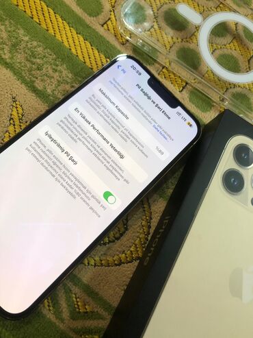 iphone adaptir: IPhone 13 Pro Max, 256 GB, Qızılı, Face ID