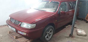 audi 7: Volkswagen Passat Variant: 1994 г., 1.8 л, Механика, Универсал — 1