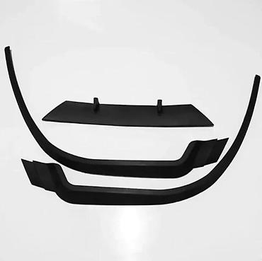 Tuning oprema: Univerzalni prednji lip/spojler branika – 4‑delni set Opis: - — 2