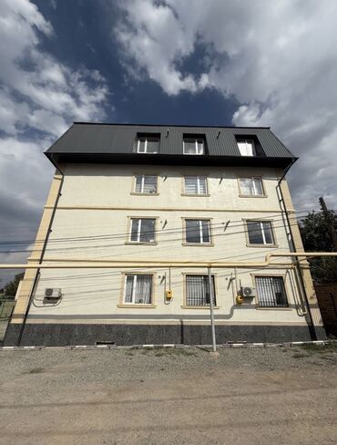 купить квартиру в токмаке без посредников: 2 комнаты, 35 м², Элитка, 2 этаж, Евроремонт