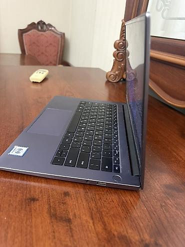 hp omen 17: Huawei matebook d 14 Ryzen 5 3500U, 8GB RAM, 512GB SSD Huawei MateBook — 3