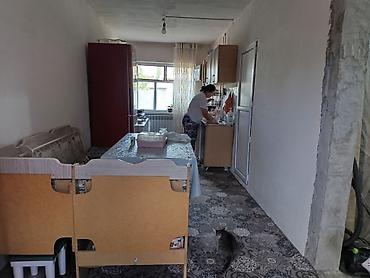 алла тоо: 🏡 Продается 4-комнатный дом в ж/м Ала-Тоо! 📐 Площадь дома: 150 м² | — 8