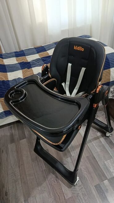 uşaq oturacaqları: Kidilo masa yaxhsi veziyyetdedi usag oturmag istemir deye satilir