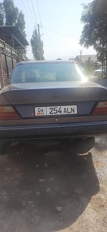 2 2 cdi: Mercedes-Benz W124: 1991 г., 2.3 л, Механика, Бензин, Седан — 2