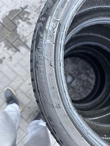 35: Продаю зимний покрышки r19 разноширокие Kumho wintercraft WP72 — 4