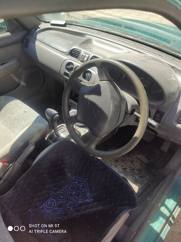 заз шанс: Nissan March: 1997 г., 1 л, Автомат, Бензин, Хэтчбэк