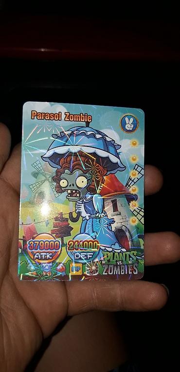 flag: Коллекционные карточки Plants vs. Zombies — набор из 4 голографических — 1