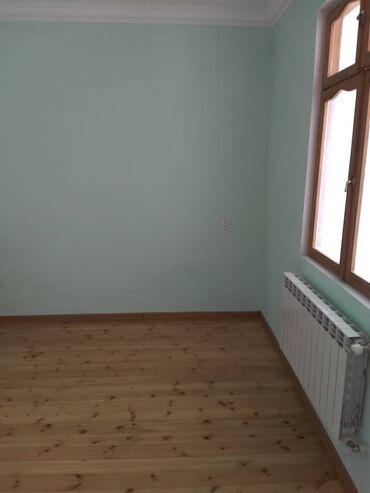 sumqayıt 1 otaq: 8 комнат, 150 м²