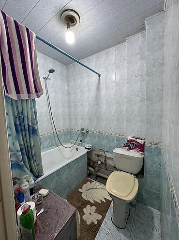 Продажа квартир: 3 комнаты, 58 м², Ошский рынок / базар 104 серия, 4 этаж, Старый ремонт — 12