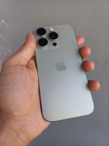 apple iphone 5s: IPhone 15 Pro, 128 GB, Gümüşü, Simsiz şarj, Face ID