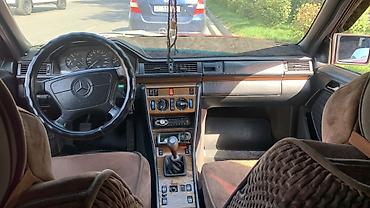s class 222: Mercedes-Benz W124: 1990 г., 2.3 л, Механика, Бензин, Седан — 6