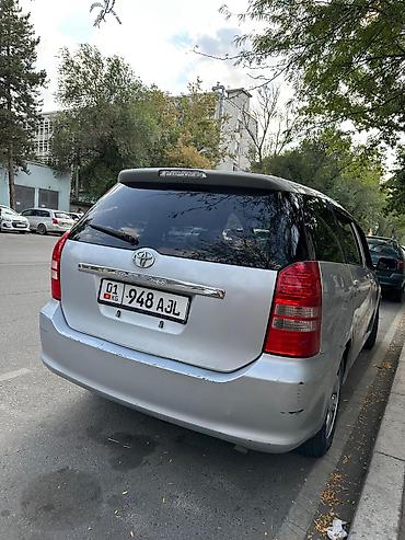 виша: Toyota WISH: 2005 г., 2 л, Бензин, Минивэн — 4