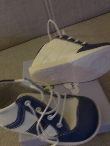 Cipele: Decije cipelice,velicina 24,kozno gaziste,kozna cipela.Sasvim — 4