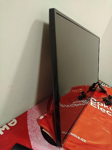 Televizorlar: Samsung UE32H5500AK 32" Full HD LED Smart TV Xüsusiyyətlər: - Ekran — 6