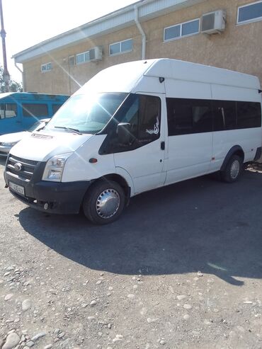 срочно срочно продам машину: Ford Transit: 2011 г., 2.2 л, Механика, Дизель, Бус