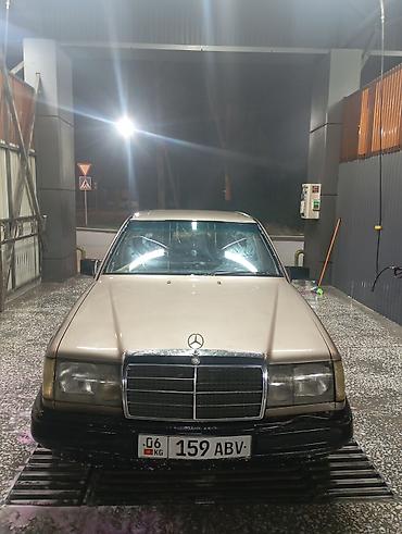 Продажа авто: Mercedes-Benz W124: 1989 г., 2.3 л, Механика, Бензин, Седан — 5