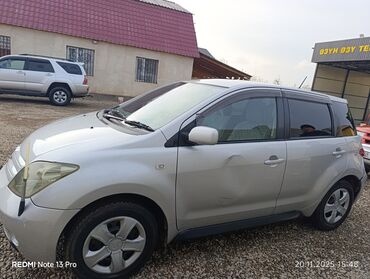 Toyota: Toyota ist: 2004 г., 1.3 л, Автомат, Бензиновая, Хэтчбэк — 10