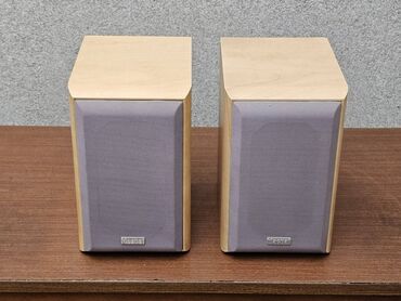 Zvučnici i stereo sistemi: Magnat dvosistemske bookshelf zvučničke kutije - Brend: Magnat (logo — 4