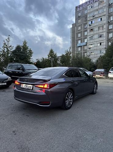 Lexus: Lexus ES: 2018 г., Гибрид, Седан — 4