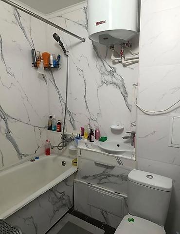 3 х комнатная: 2 комнаты, 44 м², 10 мкр 104 серия, 3 этаж, Евроремонт — 4