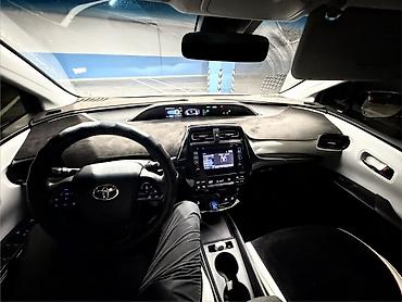 приус 2017: Toyota Prius: 2019 г., 1.8 л, Вариатор, Гибрид, Хэтчбэк — 1