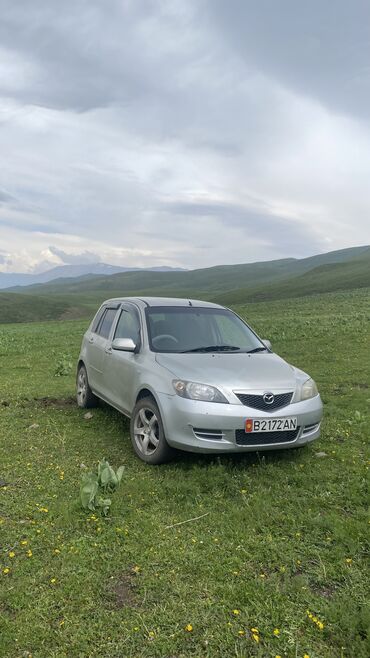 мазда 626 2001: Mazda Demio: 2003 г., 1.3 л, Автомат, Бензин, Хетчбек