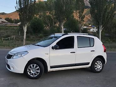 e34 4 4: Renault Sandero: 2011 г., 1.4 л, Механика, Бензин, Универсал — 10