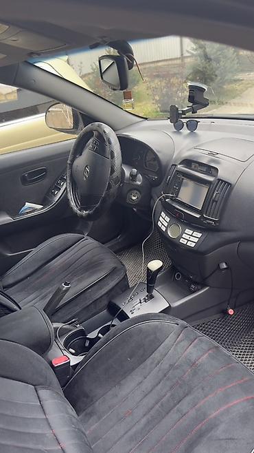 mg 6: Hyundai Elantra: 2006 г., 2 л, Автомат, Бензин, Седан — 7